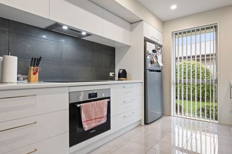 Photo of property in 1 Keeper Close, Woodend, 7610