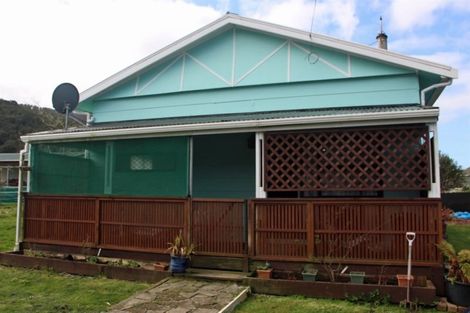 Photo of property in 13 Stafford Street, Blackball, 7804