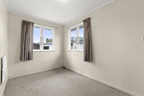 Photo of property in 49 Queen Road, Bellevue, Tauranga, 3110