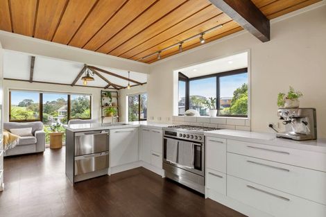 Photo of property in 1/21 Clovelly Road, Bucklands Beach, Auckland, 2012