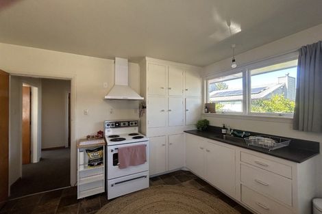 Photo of property in 1/400 Memorial Avenue, Burnside, Christchurch, 8053