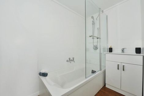 Photo of property in 14 Bass Street, Woolston, Christchurch, 8062