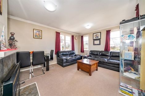 Photo of property in 12 Bristol Street, Trentham, Upper Hutt, 5018