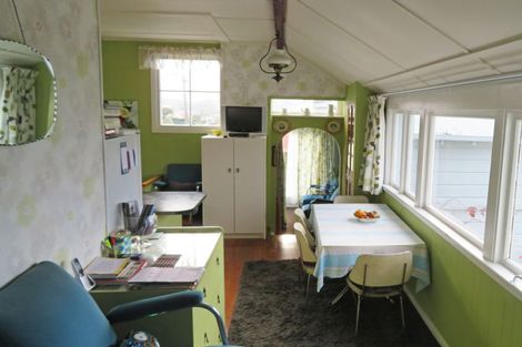 Photo of property in 23 Ure Street, South Hill, Oamaru, 9400