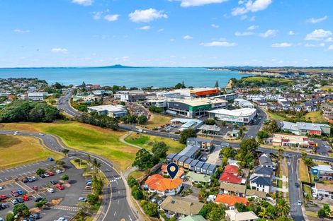 Photo of property in 12 Palmgreen Court, Stanmore Bay, Whangaparaoa, 0932