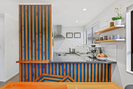 Photo of property in 2/239 Waitemata Drive, Ranui, Auckland, 0612