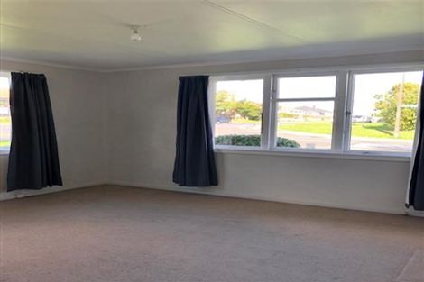 Photo of property in 27 May Road, Wesley, Auckland, 1041