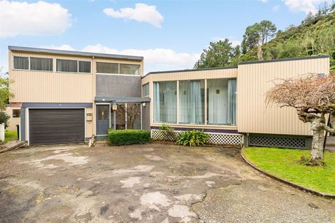 Photo of property in 81 Kamahi Street, Stokes Valley, Lower Hutt, 5019