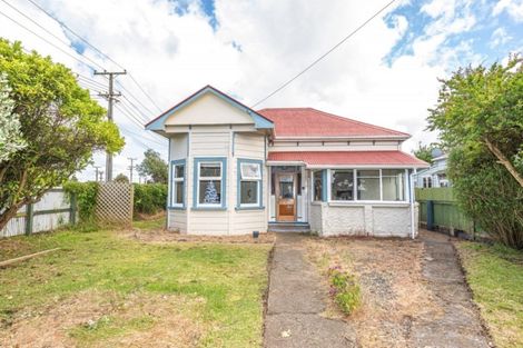 Photo of property in 22 Cambridge Street, Gonville, Whanganui, 4501