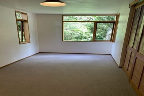 Photo of property in 44 Island Bay Road, Beach Haven, Auckland, 0626
