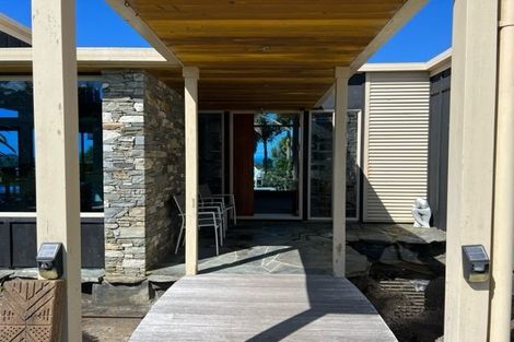 Photo of property in 52 Sunnyheights Road, Orewa, 0931