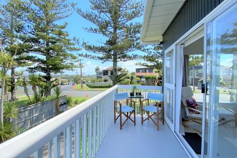 Photo of property in 1/29 Rangitoto Terrace, Milford, Auckland, 0620