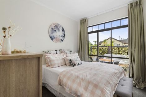 Photo of property in 1 Pepperdine Place, Albany, Auckland, 0632