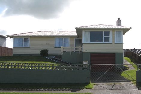 Photo of property in 114 Matai Street, Castlecliff, Whanganui, 4501