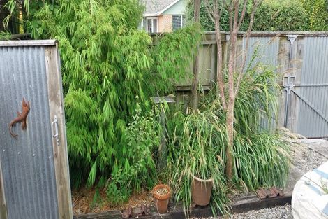 Photo of property in 2 Leybourne Avenue, Waikanae, 5036