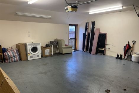 Photo of property in 11a Barnes Road, Redwood, Christchurch, 8051