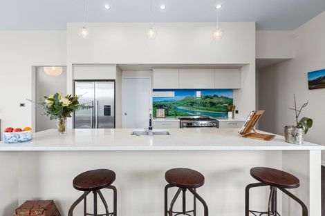 Photo of property in 147 Arataki Road, Havelock North, 4130