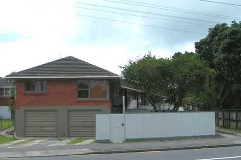 Photo of property in 1/236 Lake Road, Hauraki, Auckland, 0622