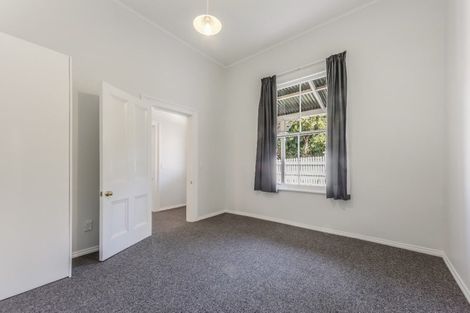 Photo of property in 1 Rentone Street, Stepneyville, Nelson, 7010