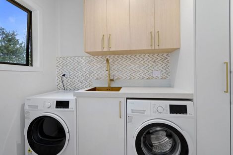 Photo of property in 19a Princes Street, Cambridge, 3434