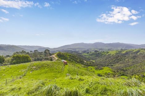 Photo of property in 385 Akatarawa Road, Reikorangi, 5391