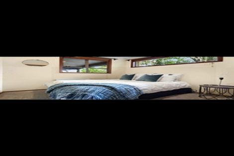 Photo of property in 18 Tinopai Road, Titirangi, Auckland, 0604