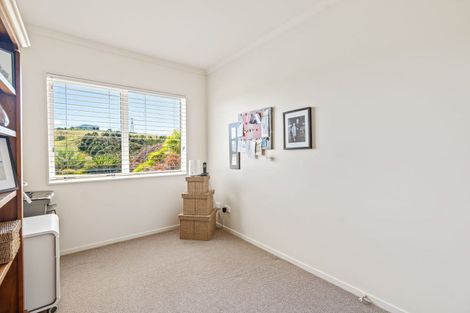 Photo of property in 1 Catherin Servant Close, Maunu, Whangarei, 0110