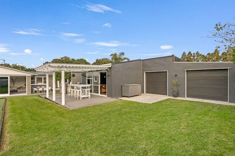 Photo of property in 247 Burtt Road, Paerata, Drury, 2578