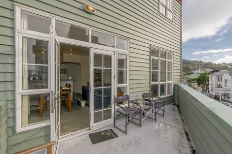 Photo of property in 32 Pipitea Street, Thorndon, Wellington, 6011