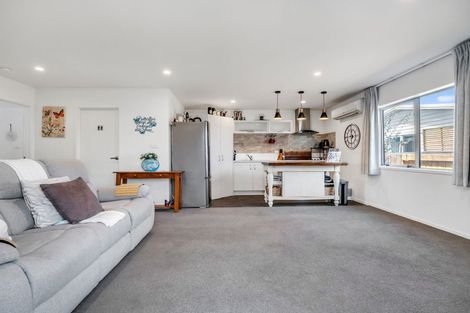 Photo of property in 11 Kamahi Crescent, Papamoa Beach, Papamoa, 3118