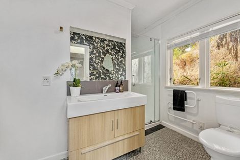 Photo of property in 62a Chatsworth Road, Silverstream, Upper Hutt, 5019