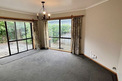 Photo of property in 3 Pahiatua Street, Hokowhitu, Palmerston North, 4410