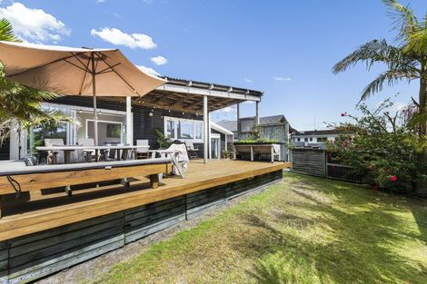 Photo of property in 248 Oceanbeach Road, Mount Maunganui, 3116