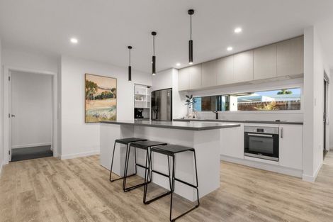 Photo of property in 14 Sarcodia Place, Papamoa Beach, Papamoa, 3118