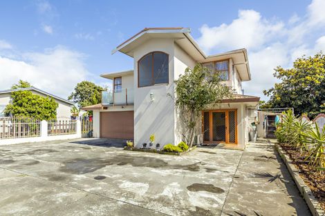 Photo of property in 1/4 Daniel Avenue, Mangere East, Auckland, 2024