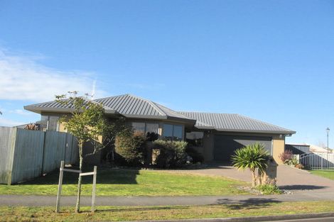 Photo of property in 4 Sandhurst Place, Nawton, Hamilton, 3200