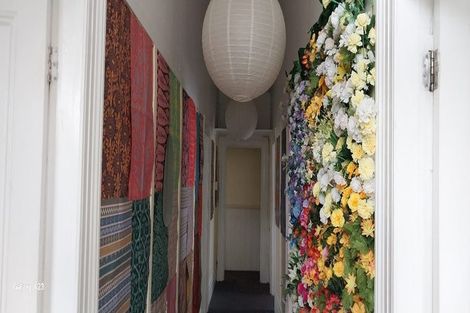 Photo of property in 17a Everton Terrace, Kelburn, Wellington, 6012