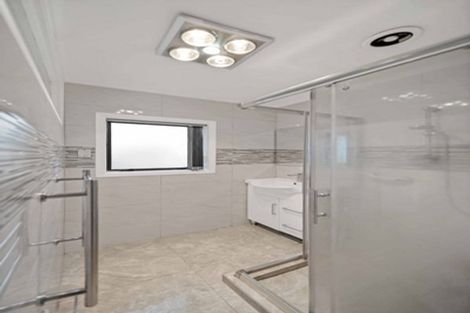 Photo of property in 1/48 Willis Road, Papakura, 2110