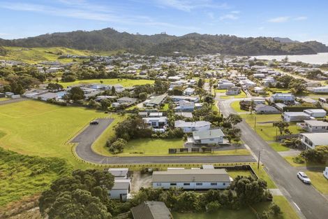Photo of property in 10 Hillview Road, Waihi Beach, 3611