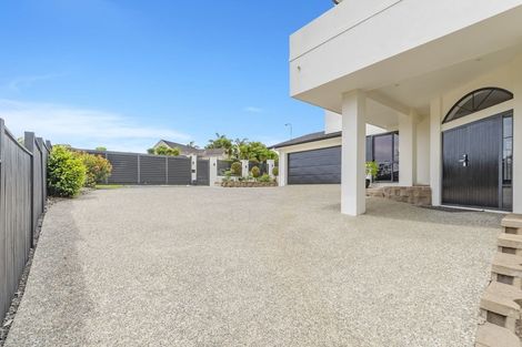 Photo of property in 27 Byblos Place, The Gardens, Auckland, 2105