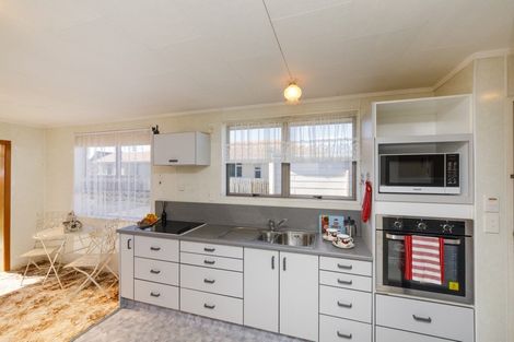 Photo of property in 13a Wanganui Road, Marton, 4710