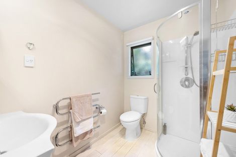 Photo of property in 89 Wood Bay Road, Titirangi, Auckland, 0604