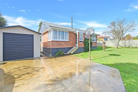 Photo of property in 6 Elliott Crescent, Owhata, Rotorua, 3010