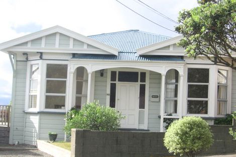 Photo of property in 35 Tanera Crescent, Brooklyn, Wellington, 6021