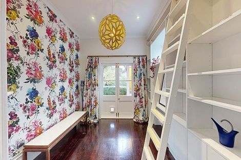 Photo of property in 15 Chilka Street, Berhampore, Wellington, 6023