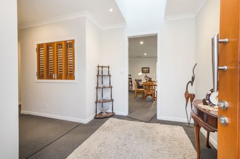 Photo of property in 33 Elmira Avenue, Hokowhitu, Palmerston North, 4410
