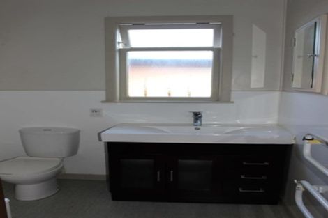 Photo of property in 105 Queen Street, Pukekohe, 2120