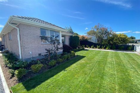 Photo of property in 11 Ian Place, Bishopdale, Christchurch, 8053