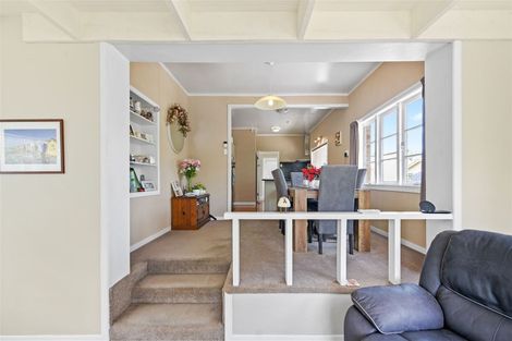 Photo of property in 14 Alison Street, Hamilton Lake, Hamilton, 3204