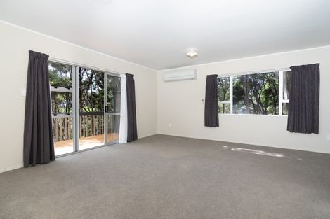Photo of property in 93 Mcentee Road, Waitakere, Auckland, 0816